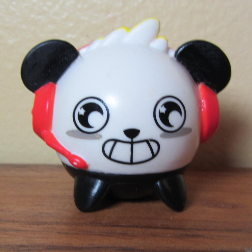3 for $36 Ryan’s World Mini figure chibi combo panda mini surprise ball (W5294)